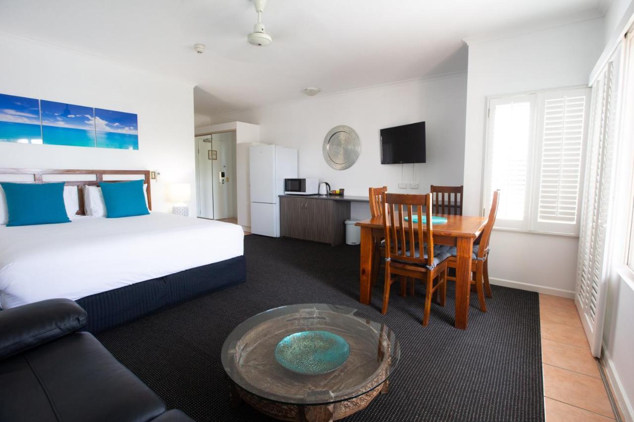 Sonia'S At Ramada Resort Free Wifi Port Douglas Exterior photo