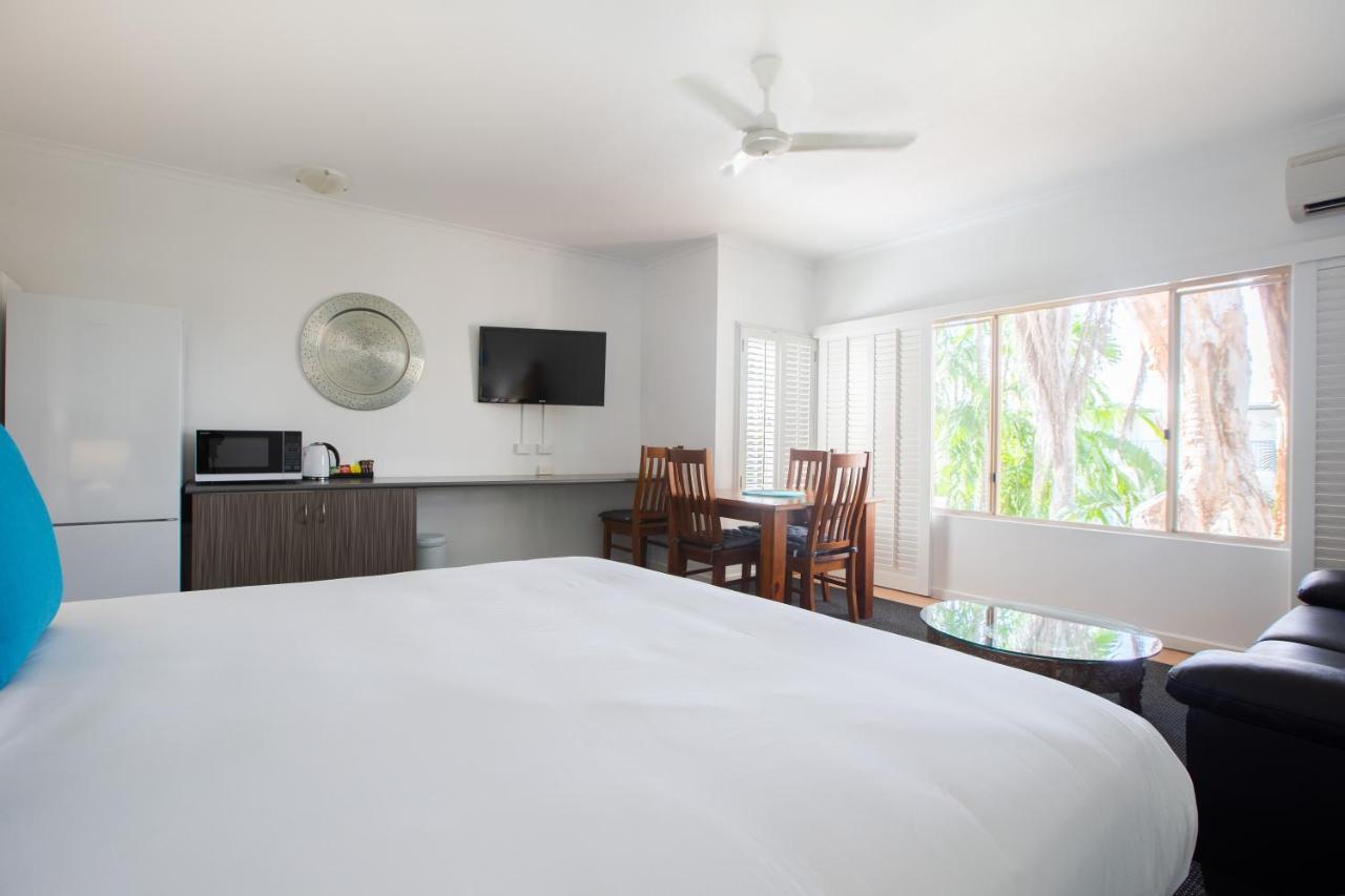 Sonia'S At Ramada Resort Free Wifi Port Douglas Exterior photo