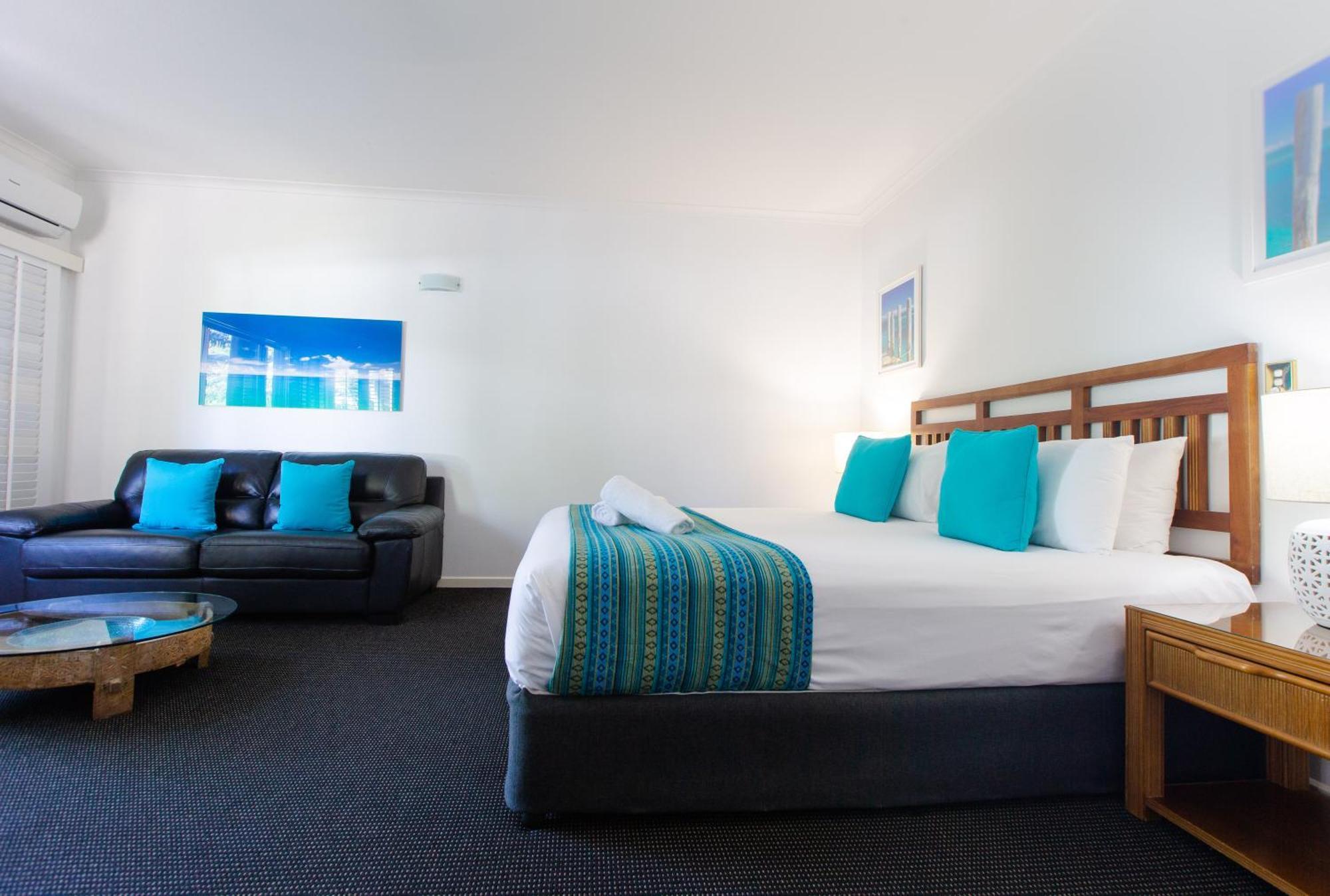 Sonia'S At Ramada Resort Free Wifi Port Douglas Room photo