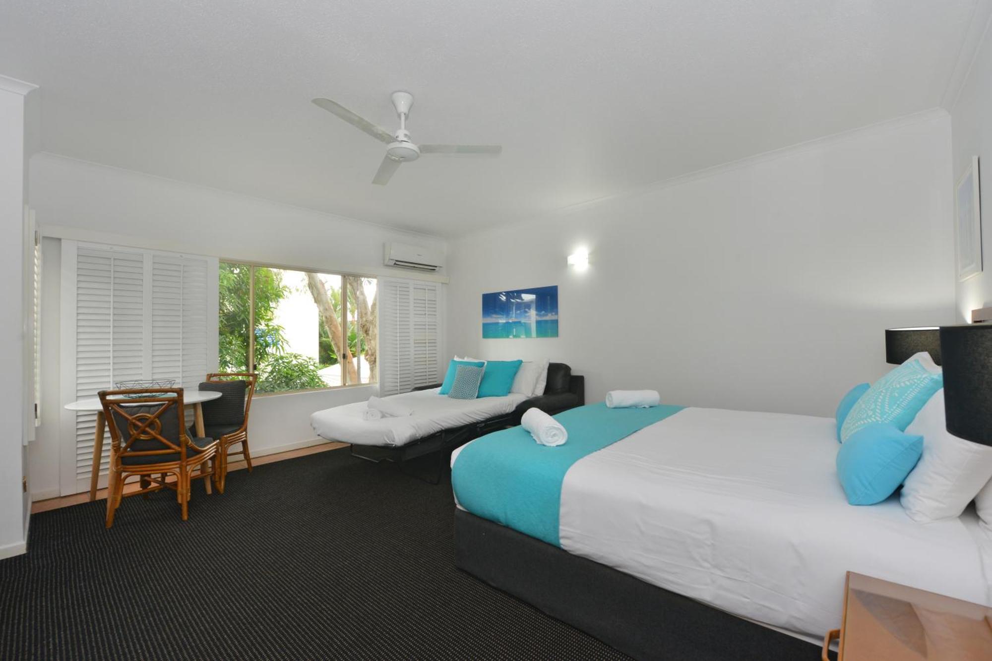 Sonia'S At Ramada Resort Free Wifi Port Douglas Room photo