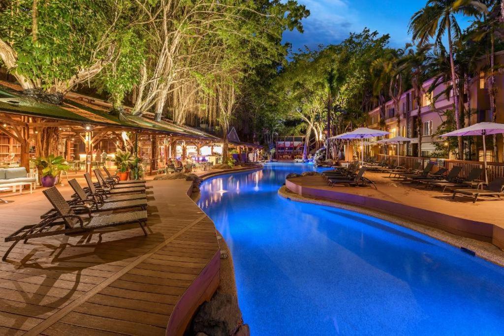 Sonia'S At Ramada Resort Free Wifi Port Douglas Exterior photo